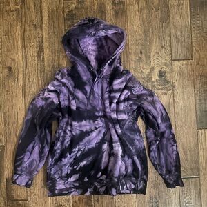 Zine / Zumiez Tie-Dye Purple Hoodie